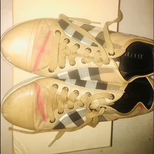 Designer Burberry Classic Print lace up sneakers